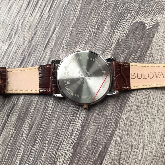 Bulova watch - Picture 4 of 5